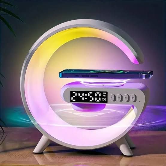 Wireless charging lamp